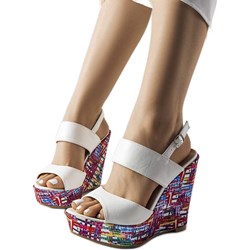 Sandały damskie wielokolorowe letnie z klamrą eleganckie na koturnie  - zdjęcie produktu