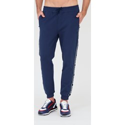 Spodnie męskie niebieskie Guess w sportowym stylu  - zdjęcie produktu