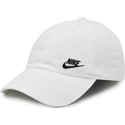 Czapka z daszkiem damska Nike w sportowym stylu  - zdjęcie produktu