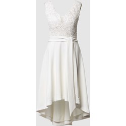 Sukienka biała Paradi mini z haftami w serek elegancka na sylwestra  - zdjęcie produktu