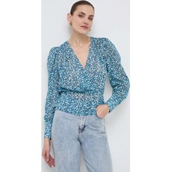 Bluzka damska Morgan niebieska casual w serek  - zdjęcie produktu