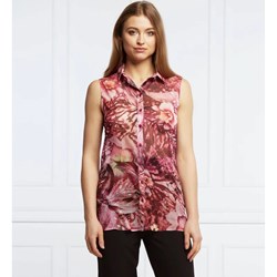 Koszula damska Guess w abstrakcyjnym wzorze bez rękawów  - zdjęcie produktu