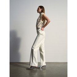 Beżowe spodnie damskie Reserved  - zdjęcie produktu