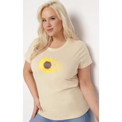 Bluzka damska Born2be z krótkimi rękawami z okrągłym dekoltem  - zdjęcie produktu