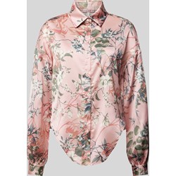 Koszula damska Guess w kwiaty różowa casual  - zdjęcie produktu
