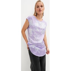 Fioletowa bluzka damska Bonprix z okrągłym dekoltem  - zdjęcie produktu