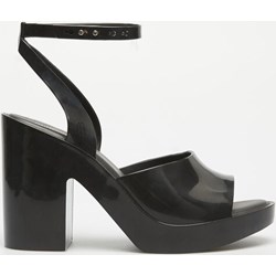 Sandały damskie Melissa eleganckie czarne z klamrą  - zdjęcie produktu