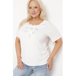 Bluzka damska biała Born2be  - zdjęcie produktu