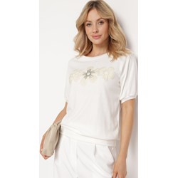 Bluzka damska biała Born2be z okrągłym dekoltem  - zdjęcie produktu