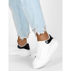 Buty sportowe damskie Casu sneakersy na wiosnę białe casual na platformie sznurowane  - zdjęcie produktu