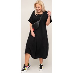 Sukienka czarna Włoski z krótkimi rękawami midi  - zdjęcie produktu
