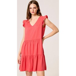 Sukienka czerwona Diverse mini casual z dekoltem w serek  - zdjęcie produktu