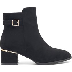 Botki Clara Barson z zamkiem na obcasie  - zdjęcie produktu