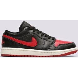 Buty sportowe damskie Jordan wiązane na płaskiej podeszwie  - zdjęcie produktu