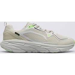 Buty sportowe damskie Umbro sznurowane beżowe na płaskiej podeszwie  - zdjęcie produktu