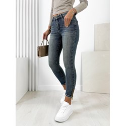 Jeansy damskie w miejskim stylu  - zdjęcie produktu