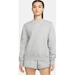 Bluza damska Nike w sportowym stylu  - zdjęcie produktu