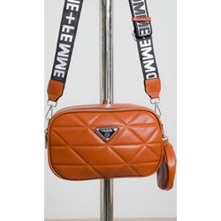 Olika listonoszka na ramię z kolorowym paskiem  - zdjęcie produktu