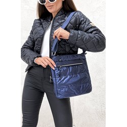 Listonoszka Olika młodzieżowa pikowana bez dodatków średniej wielkości  - zdjęcie produktu