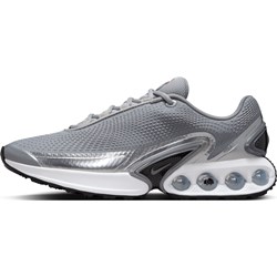 Buty sportowe damskie szare Nike sznurowane wiosenne  - zdjęcie produktu