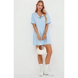 Bluzka damska niebieska Jacinshop z krótkim rękawem  - zdjęcie produktu