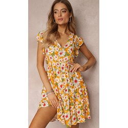 Sukienka Renee z wiskozy casual z dekoltem w serek z krótkim rękawem  - zdjęcie produktu