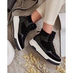 Buty sportowe damskie Royalfashion.pl sneakersy czarne na płaskiej podeszwie sznurowane  - zdjęcie produktu