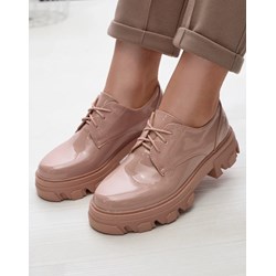 Beżowe półbuty damskie Royalfashion.pl na wiosnę sznurowane  - zdjęcie produktu