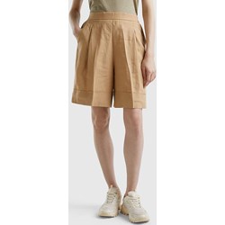 Brązowe szorty Benetton  - zdjęcie produktu