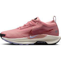 Różowe buty sportowe damskie Nike dla biegaczy gore-tex sznurowane  - zdjęcie produktu