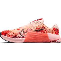 Różowe buty sportowe damskie Nike płaskie z tkaniny sznurowane  - zdjęcie produktu