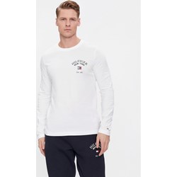 T-shirt męski biały Tommy Hilfiger z długim rękawem  - zdjęcie produktu