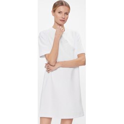 Sukienka Armani Exchange casual biała mini  - zdjęcie produktu