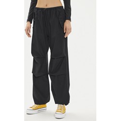 Spodnie damskie Converse - MODIVO - zdjęcie produktu