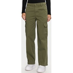 Spodnie damskie Guess - MODIVO - zdjęcie produktu