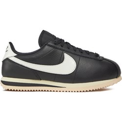 Buty sportowe damskie Nike cortez sznurowane na wiosnę  - zdjęcie produktu