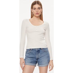 Biała bluzka damska Levi's z długim rękawem z okrągłym dekoltem  - zdjęcie produktu