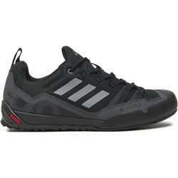 Czarne buty sportowe męskie Adidas terrex na wiosnę  - zdjęcie produktu