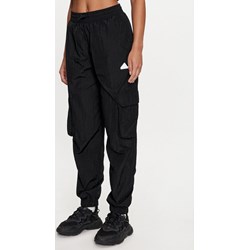 Spodnie damskie Adidas jesienne  - zdjęcie produktu