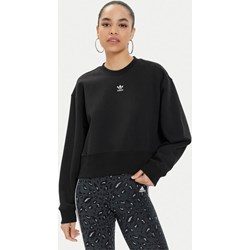 Bluza damska Adidas krótka w sportowym stylu  - zdjęcie produktu