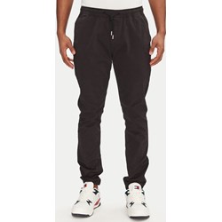 Spodnie męskie czarne Tommy Jeans  - zdjęcie produktu