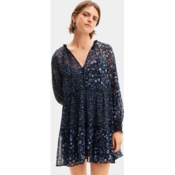 Sukienka Desigual mini w serek w abstrakcyjne wzory z długimi rękawami  - zdjęcie produktu