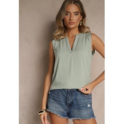 Bluzka damska zielona Renee z dekoltem w serek  - zdjęcie produktu