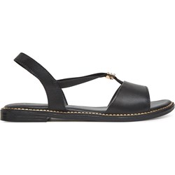 Sandały damskie Lasocki z klamrą płaskie casual  - zdjęcie produktu