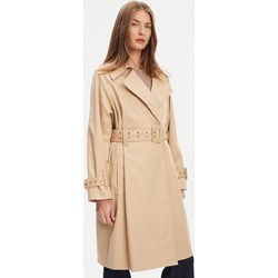 Płaszcz damski beżowy Guess  - zdjęcie produktu