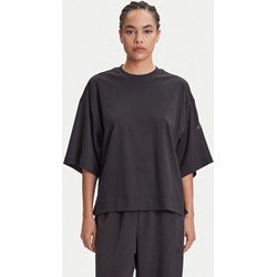 Bluzka damska Adidas na wiosnę czarna z krótkim rękawem  - zdjęcie produktu