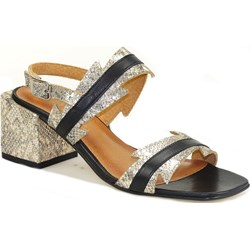 Sandały damskie Maciejka z klamrą casual skórzane na obcasie  - zdjęcie produktu