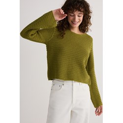 Sweter damski Reserved z okrągłym dekoltem  - zdjęcie produktu