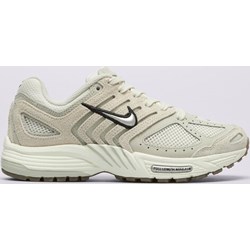 Buty sportowe damskie Nike - Sizeer - zdjęcie produktu