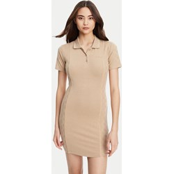 Sukienka Guess - MODIVO - zdjęcie produktu